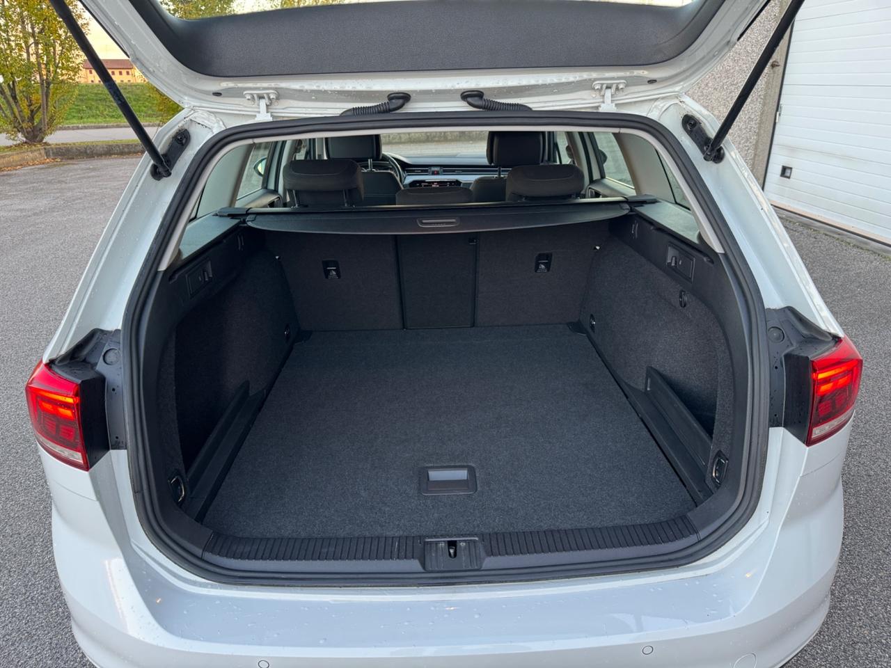 Volkswagen Passat Variant 2.0 TDI SCR EVO DSG Business