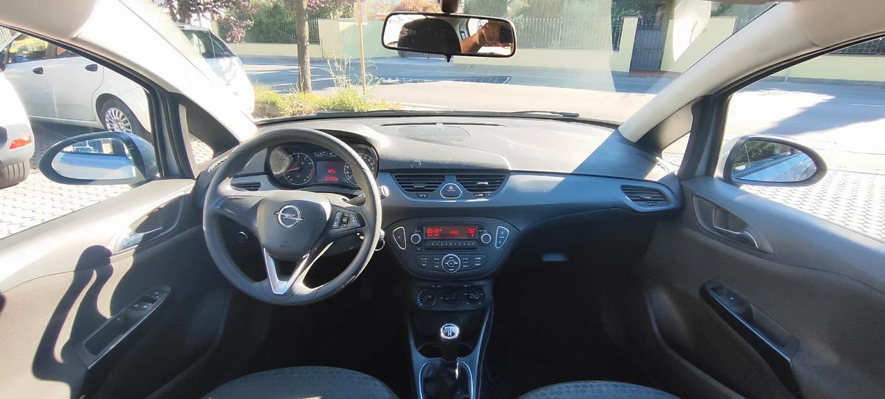 Opel Corsa 1.2 5 porte b-Color