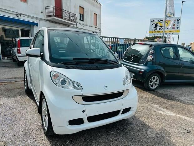 Smart ForTwo 1000 52 kW MHD coupé passion