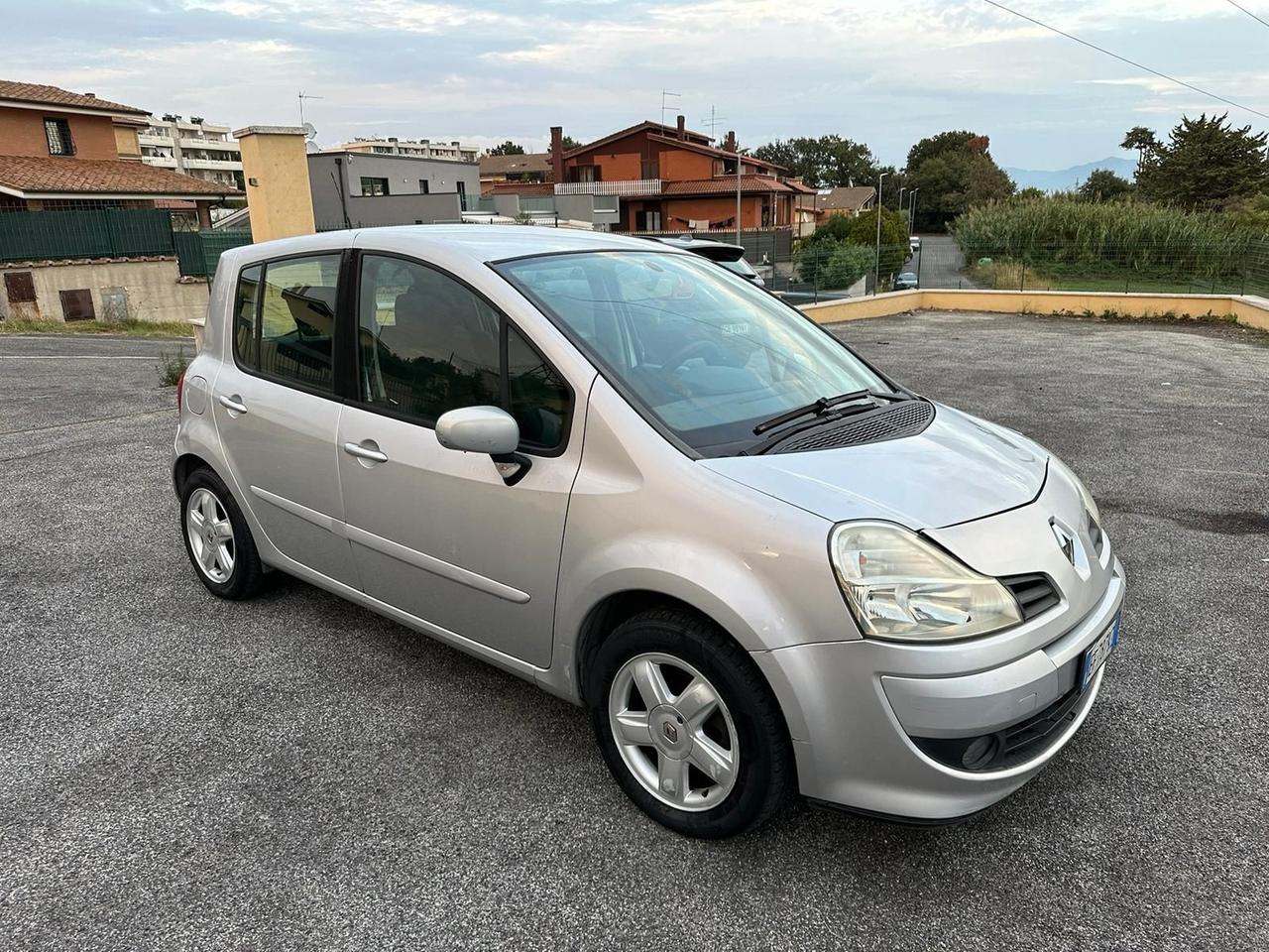 Renault Modus 1.2 16V GPL Dynamique