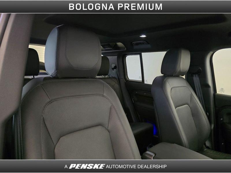 Land Rover Defender Defender 110 3.0D I6 200 CV AWD Auto SE