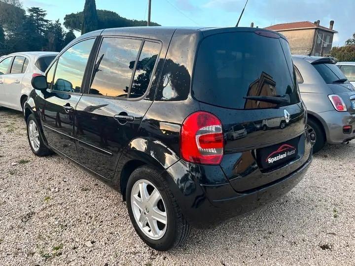 Renault Modus 1.5 dCi 85CV (cambio da rivedere)