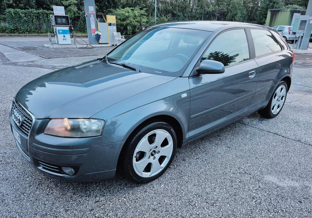 Audi A3 1.6 16V FSI Ambition NEOPATENTATI