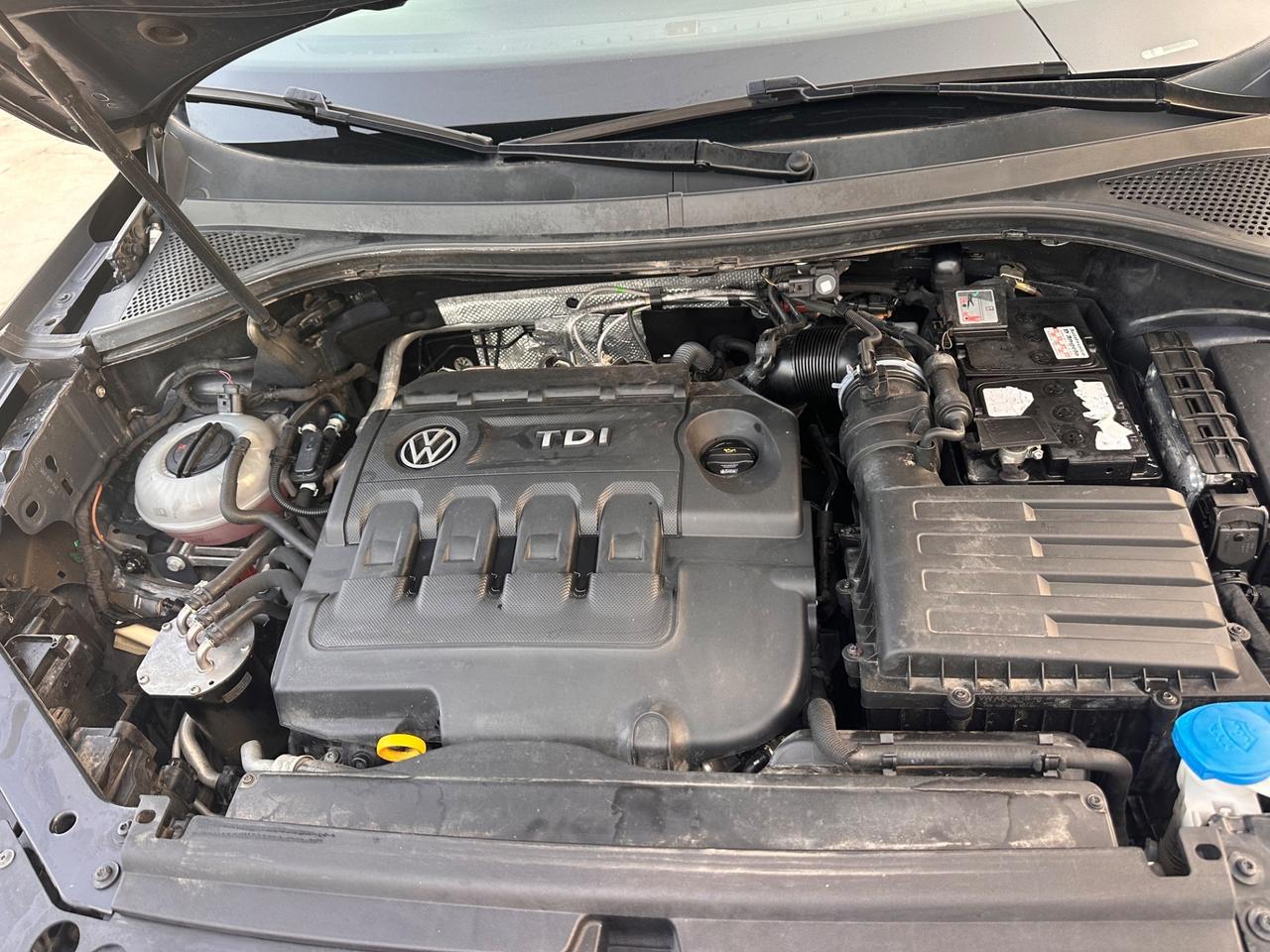 Volkswagen Tiguan 2.0 TDI DSG 4MOTION BlueMotion RLine