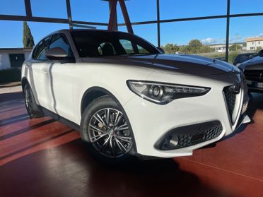 Alfa Romeo Stelvio 2.2 Turbodiesel 150 CV AT8 RWD Super