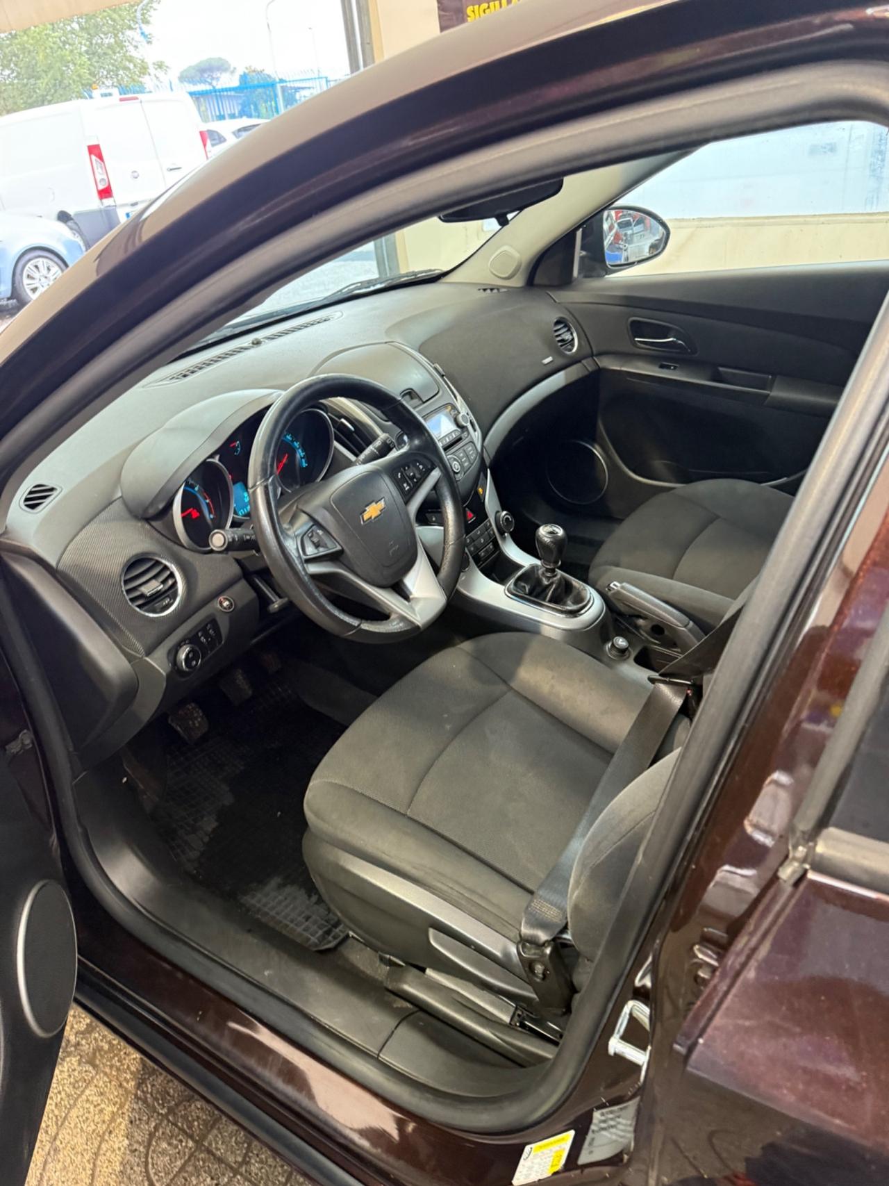 Chevrolet Cruze 1.6 Station Wagon LT