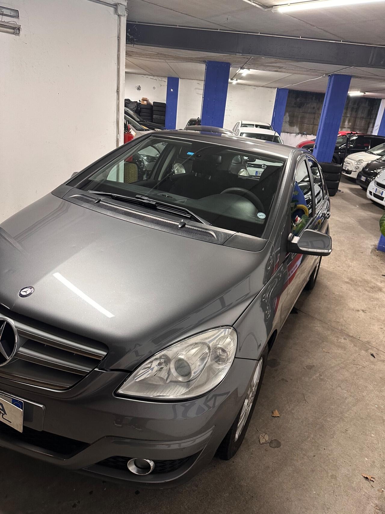 Mercedes-benz B 180 B 180 CDI 2011