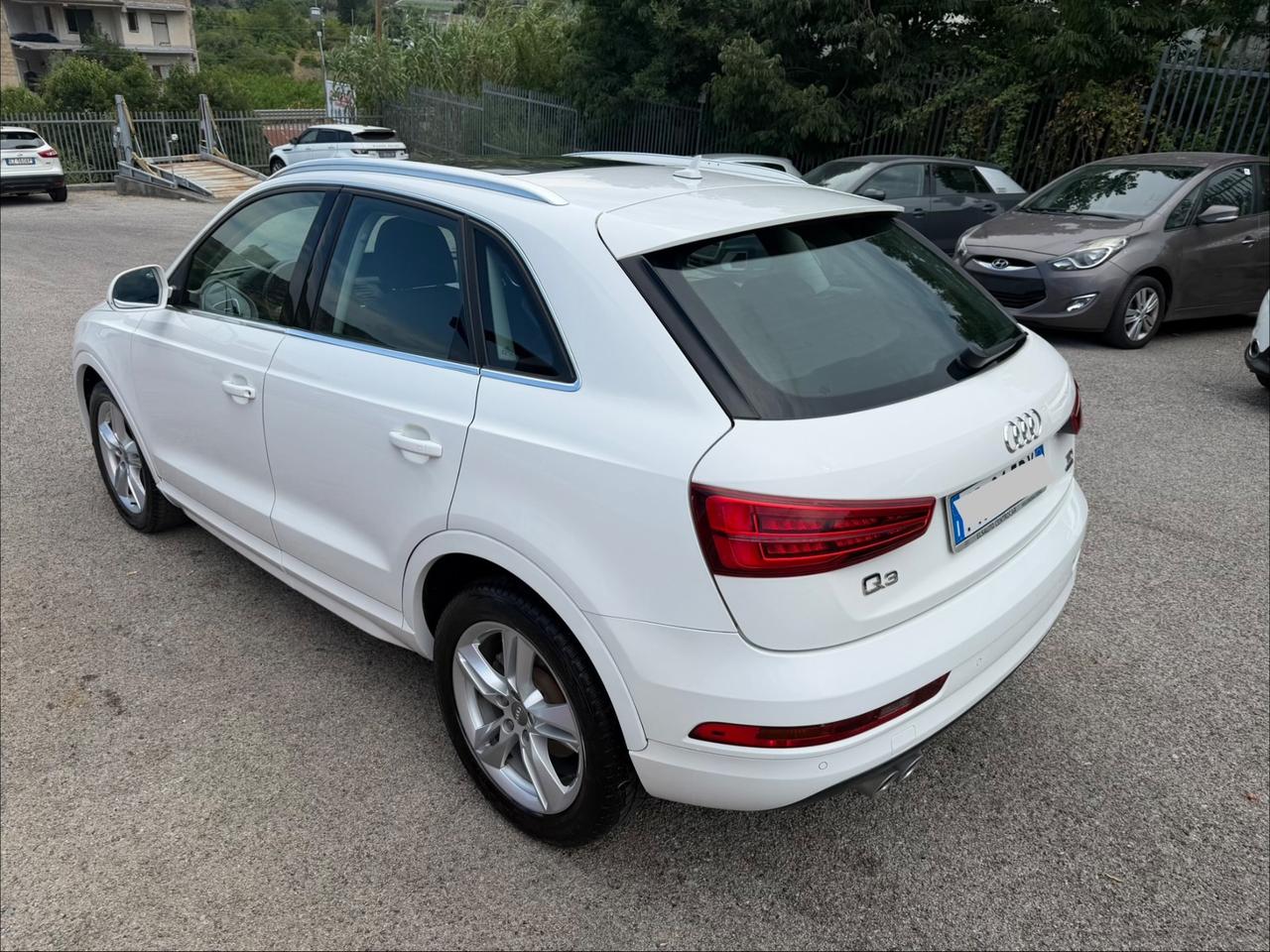 Audi Q3 2.0 TDI 150 CV Sport