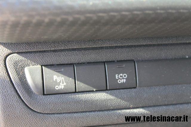 PEUGEOT 2008 1.5 BlueHDi 120cv EAT6 S&S Allure