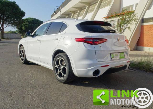 ALFA ROMEO Stelvio 2.0 Turbo 280 CV AT8 Q4 Veloce