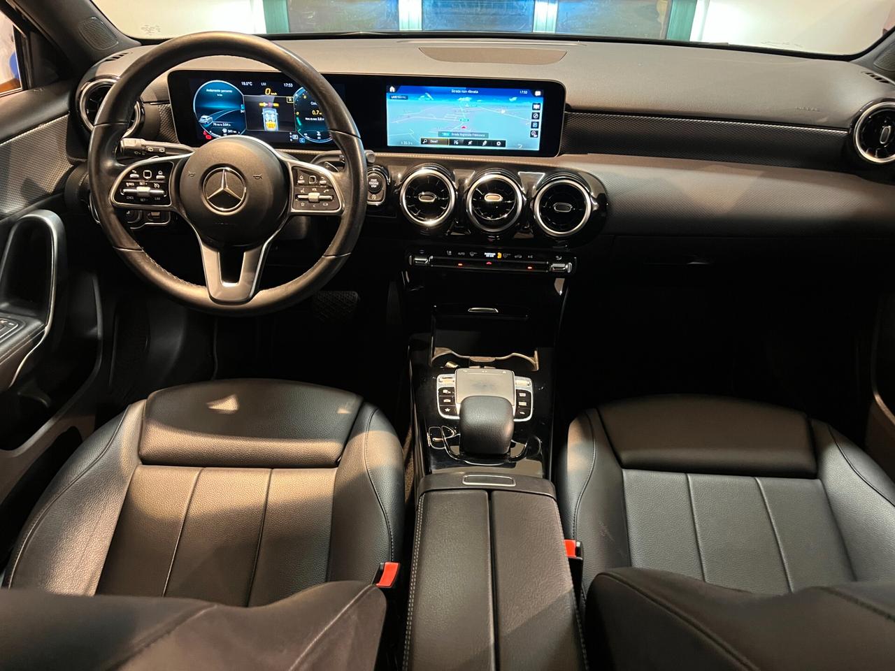 Mercedes-benz A 180 d Automatic Premium