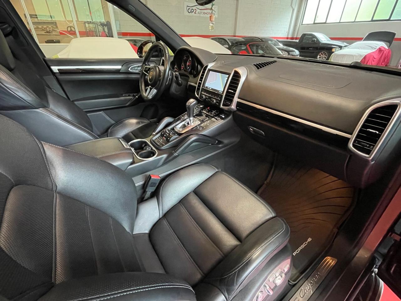Porsche Cayenne FULL OPTIONAL