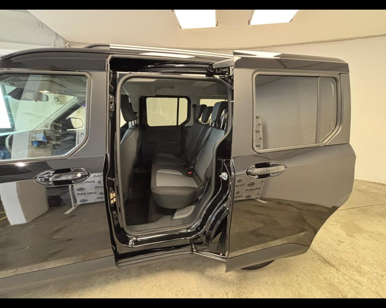 FORD Tourneo Courier II - Tourneo Courier II 1.0 ecoboost 125cv Titanium