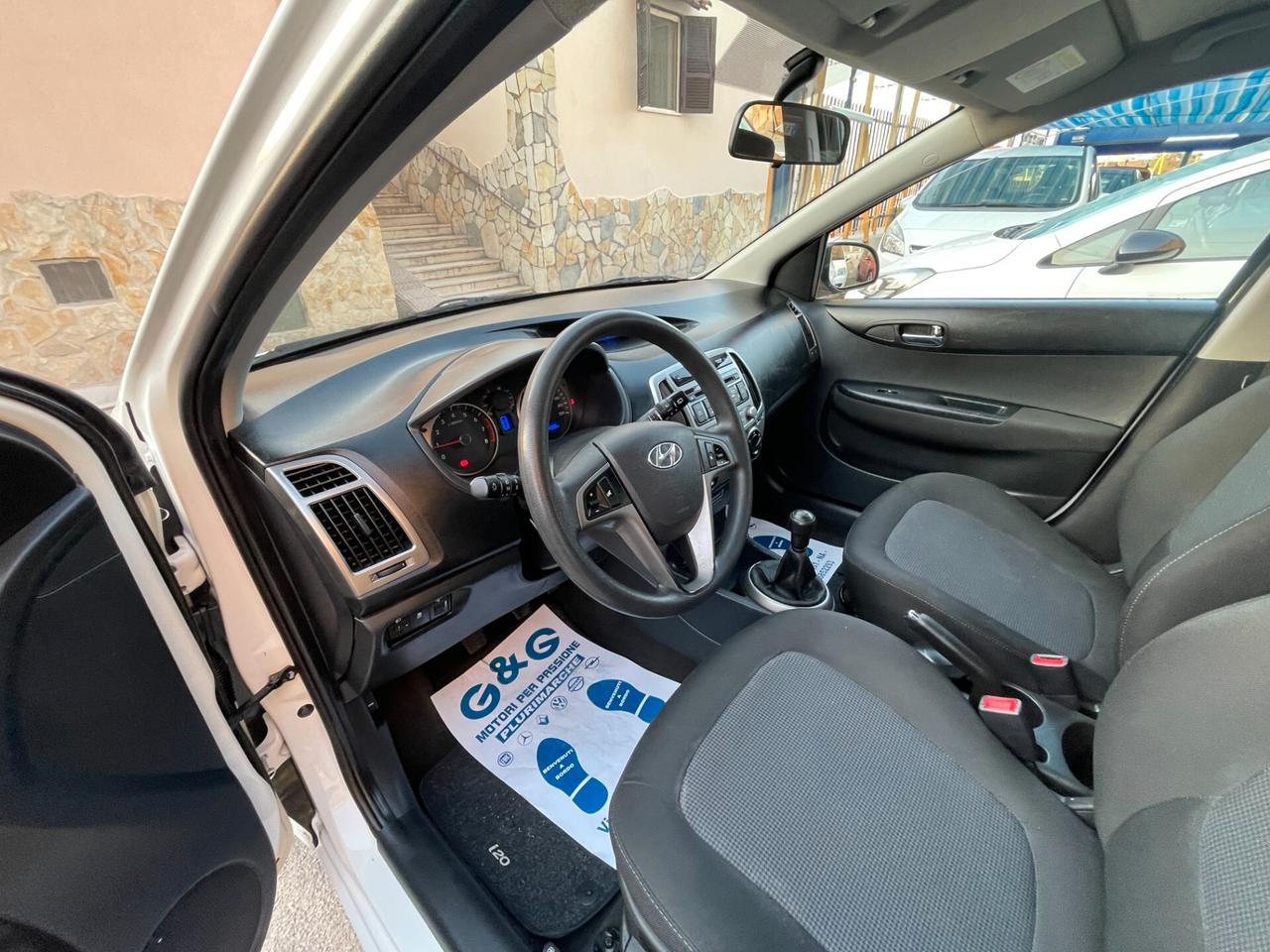 Hyundai i20 1.2 5p. Classic