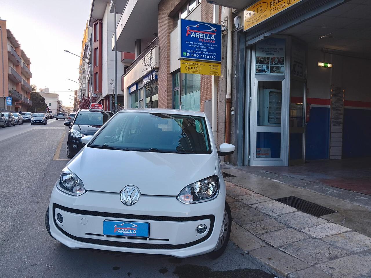 Volkswagen up! 1.0 5p. move up!