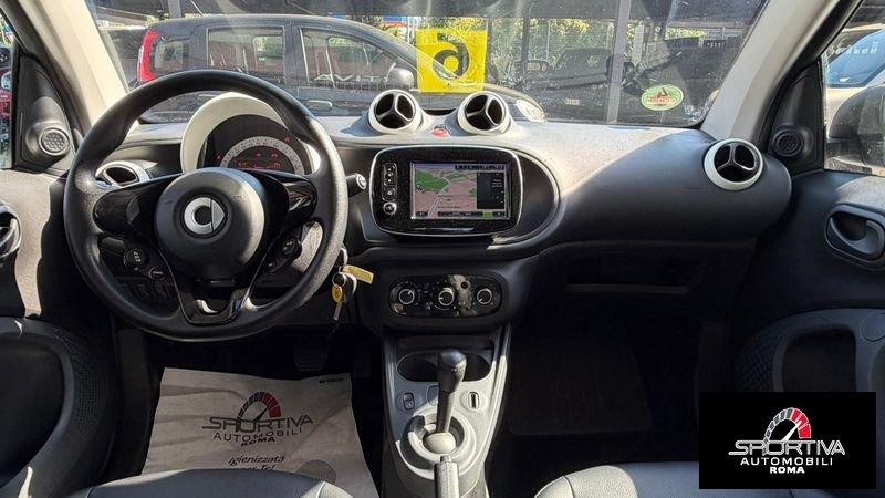 smart fortwo PELLE NAVI TETTO RATA MENSILE 193,00 EURO 70 1.0 52kW passion