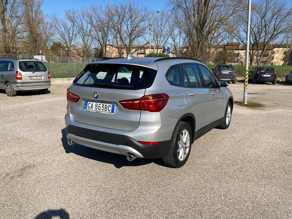 BMW X1 18 d Business Advantage sDrive Steptronic