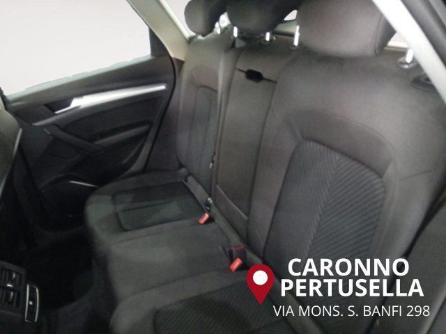 AUDI Q5 35 TDI quattro S tronic Business