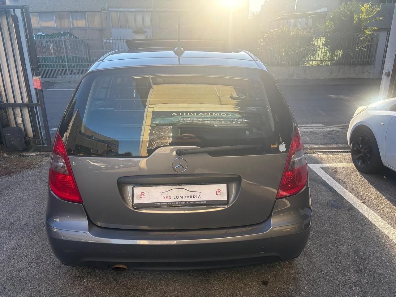 Mercedes-benz A 160 BlueEFFICIENCY Elegance