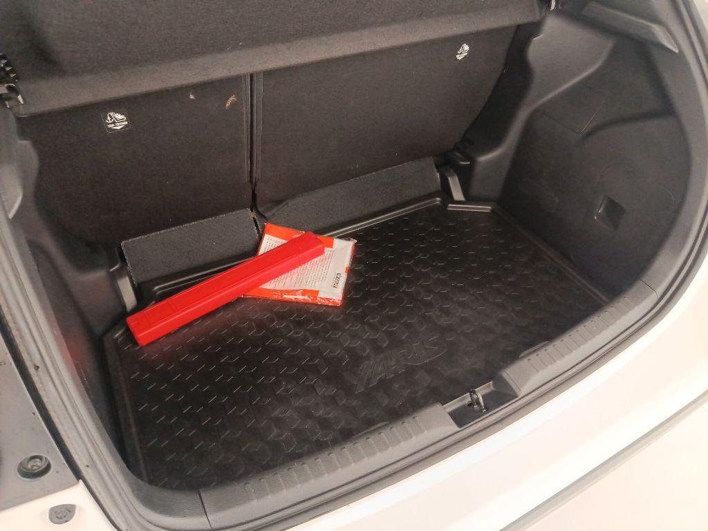 TOYOTA Yaris 4ª serie - Yaris 1.5 Hybrid 5 porte Active