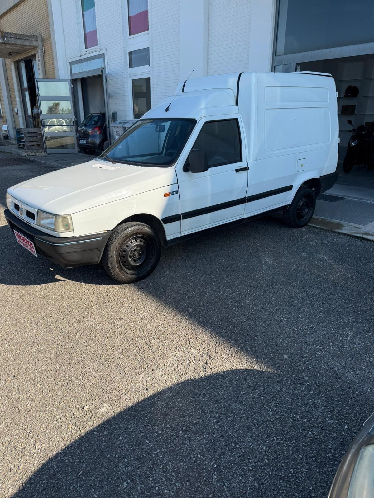 Fiat Fiorino 1.7 - AUTOCARRO 2 POSTI
