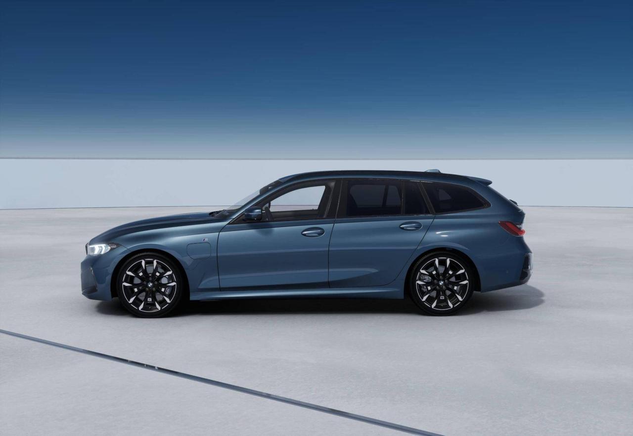 BMW Serie 3 330e Touring MSport