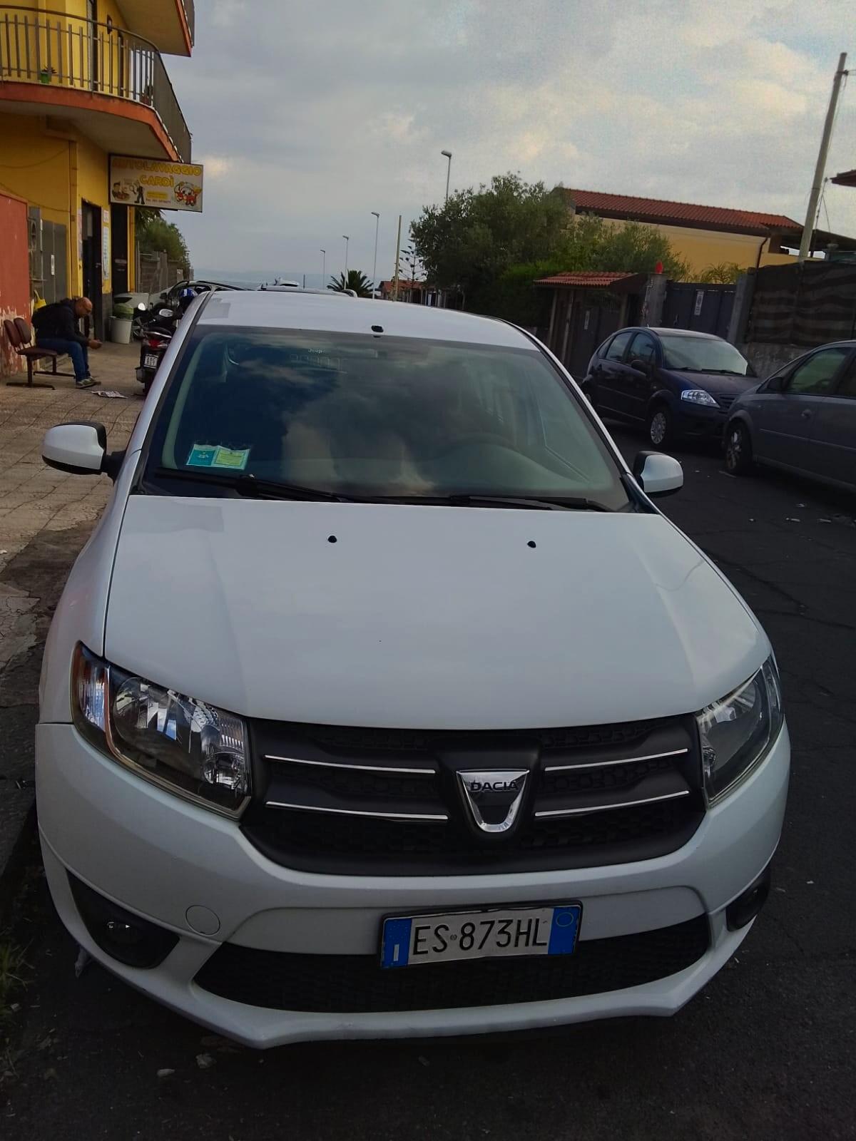 Dacia Sandero 1.2 GPL 75CV Lauréate