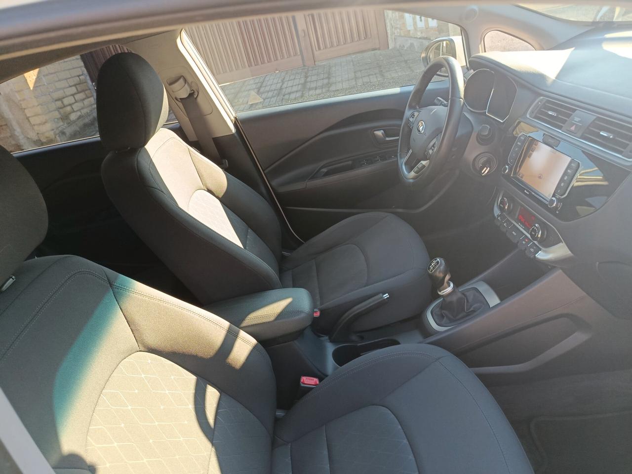 Kia Rio 1.1 CRDi 5p.S&S High Tech