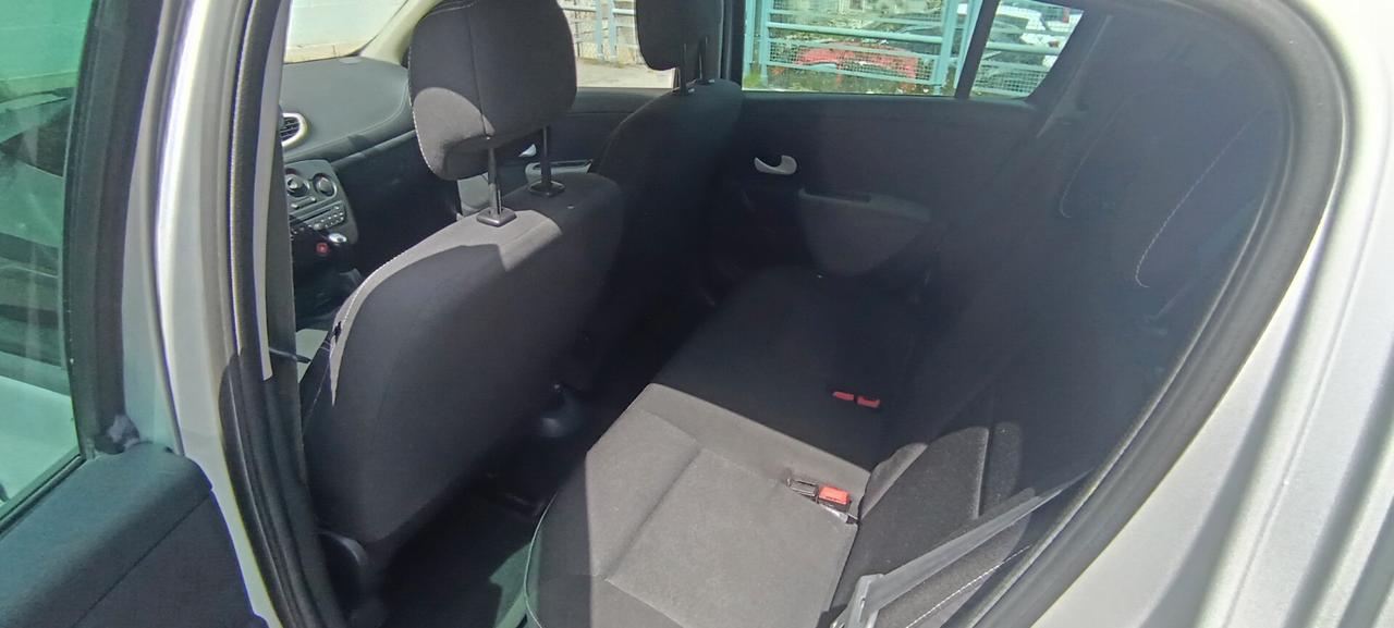 Renault Clio 1.2 16V 5 porte Yahoo!