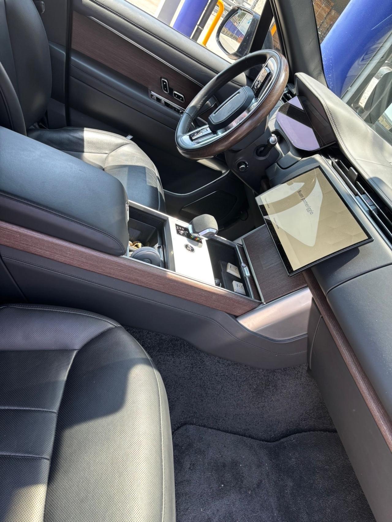 Land Rover Range Rover Range Rover 3.0D l6 350 CV HSE