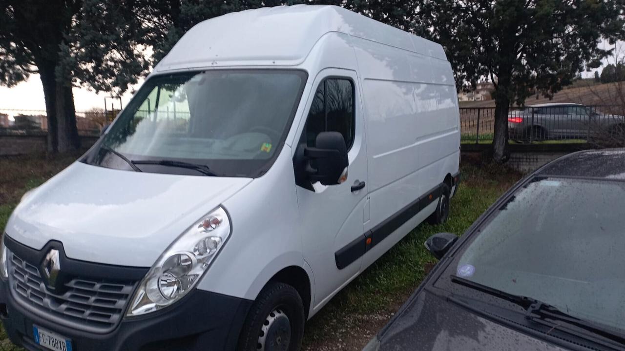 AFFARONISSIMO Renault Master 2300 150 cavalli L3H3