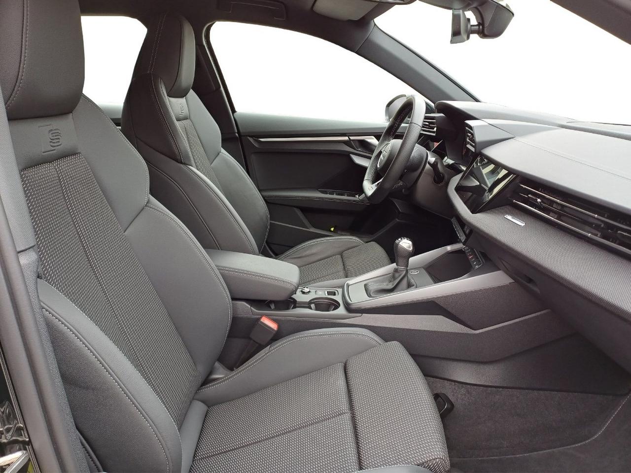 Audi A3 sportback 30 2.0 tdi s line edition