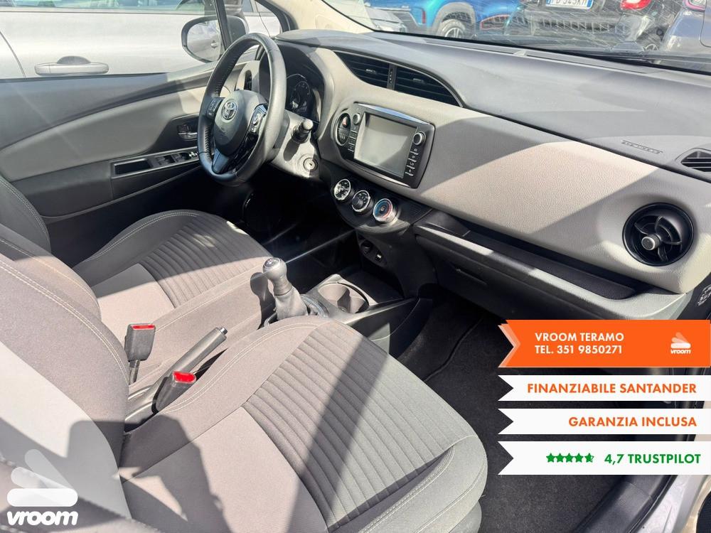 TOYOTA Yaris 1.0 5 porte Business GARANZIA