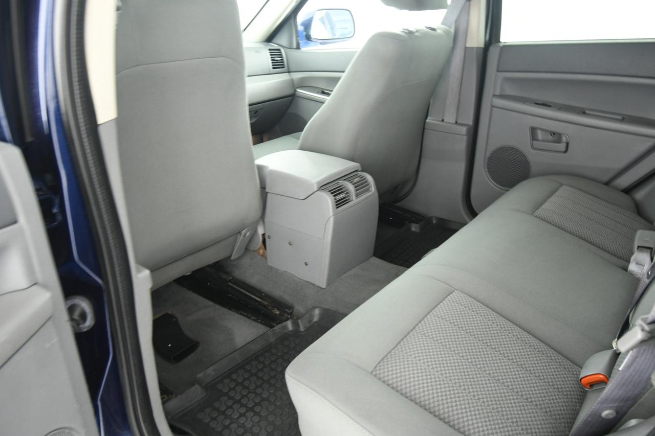 JEEP Grand Cherokee 3.0 V6 crd Laredo auto COMMERCIANTI+GANCIO TRAINO