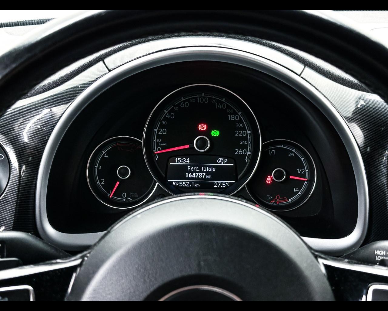 VOLKSWAGEN Maggiolino Cabrio 2.0 TDI DSG 150 CV R-LINE