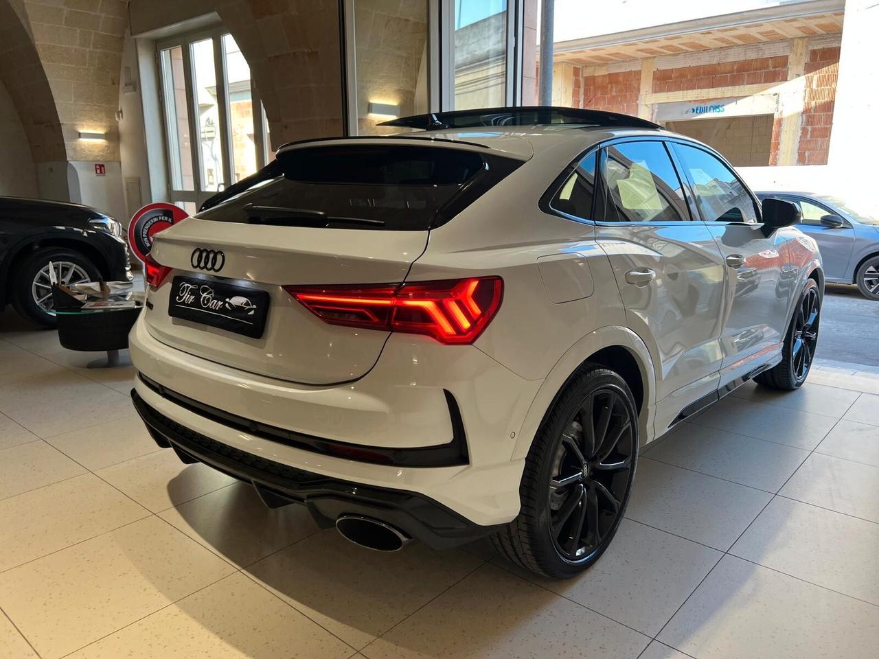 AUDI RSQ3 SPB 2.5 S-TRONIC S-LINE QUATTRO 400CV TETTO PELLE NAVI ANNO 2021