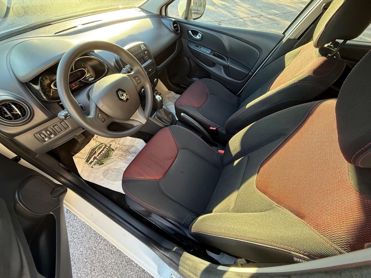 Renault Clio 1.2 75CV 5 porte - OK neopatentati