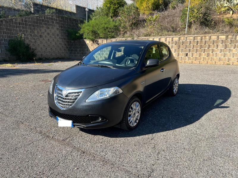 Lancia Ypsilon 5 Porte Ypsilon 1.2 8vColorazione Individual E6