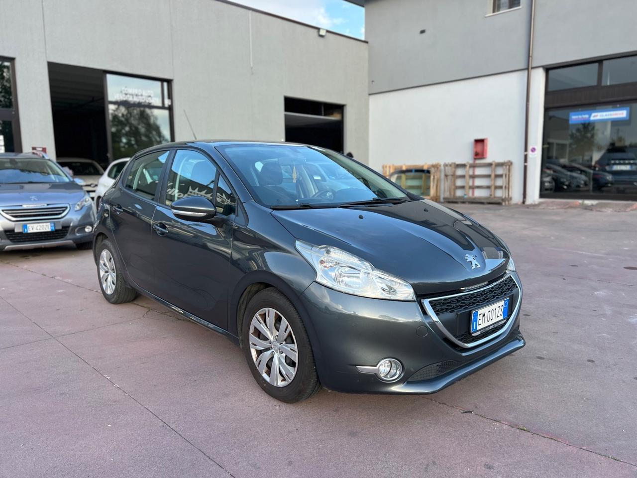 Peugeot 208 1.4 HDi 68 CV 5 porte Active