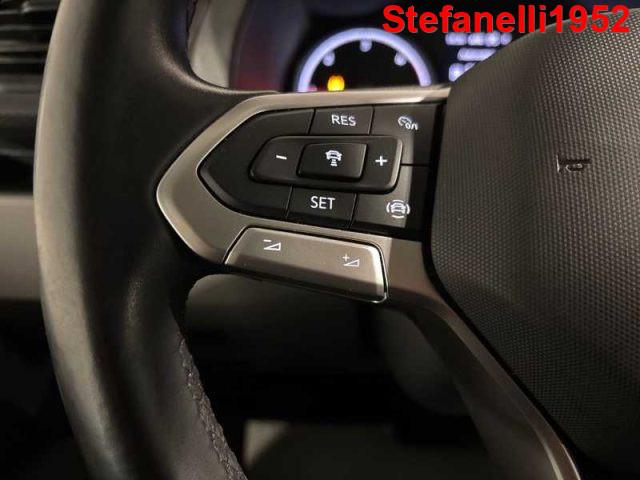 VOLKSWAGEN T6.1 Transporter 30 - CARAVELLE 2.0 TDI Auto