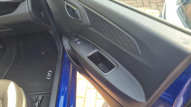 HYUNDAI i10 1.0 MPI Tech