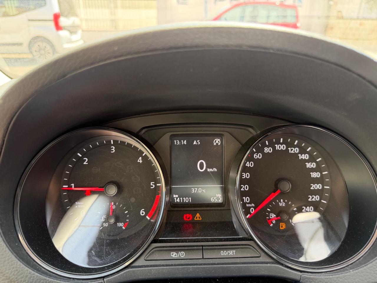 Volkswagen Polo TDI 1.4 75 cv-2016/NAVI/CLIMA