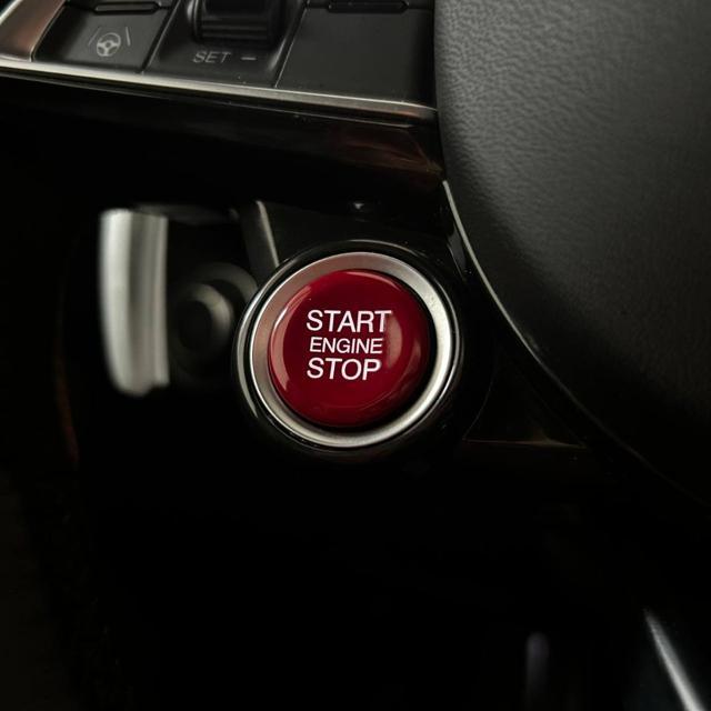 ALFA ROMEO Giulia 2.9 V6 Bi-Turbo Quadrifoglio Super Sport 1 OF 275