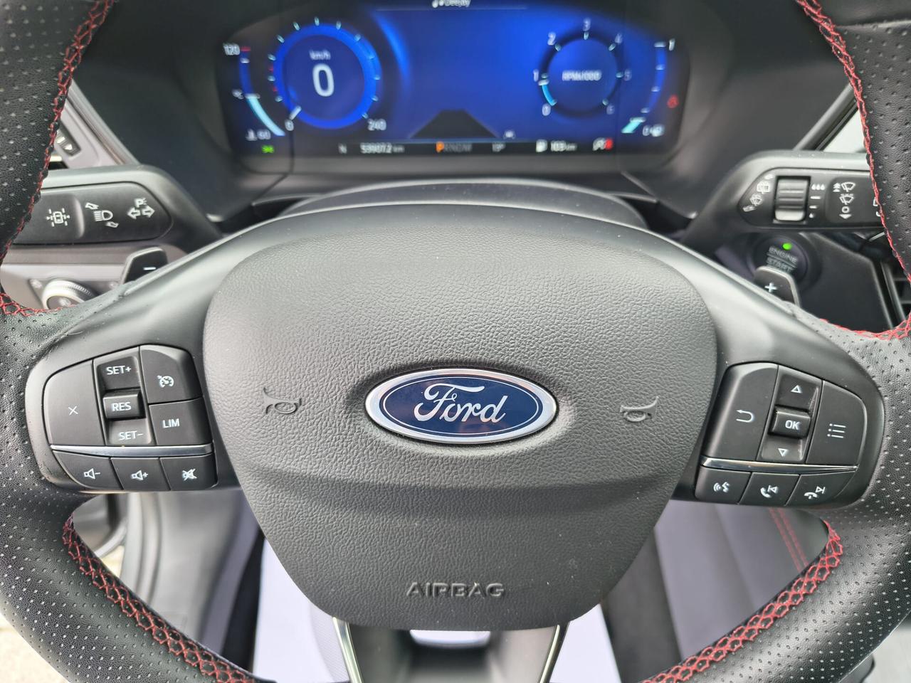 Ford Kuga 1.5 D **N1** AUTOCARRO 5 POSTI ST-Line*PREZZO IVA ESCLUSA*