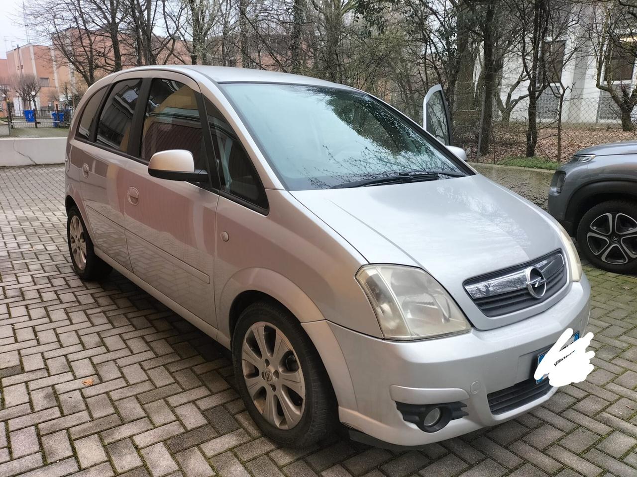 Opel Meriva 1.4 16V Cosmo OK NEOPATENTATI