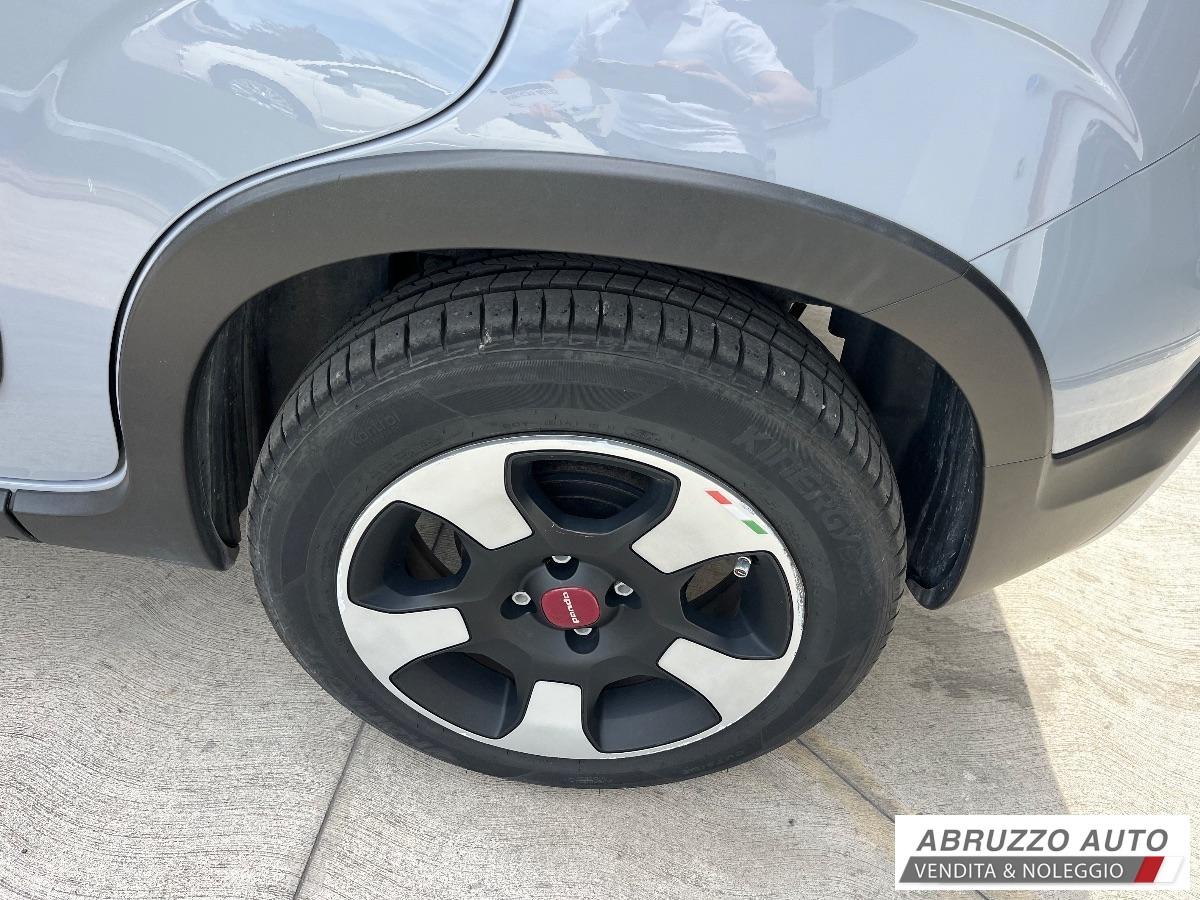 FIAT Panda 1.0 Hybrid City Cross