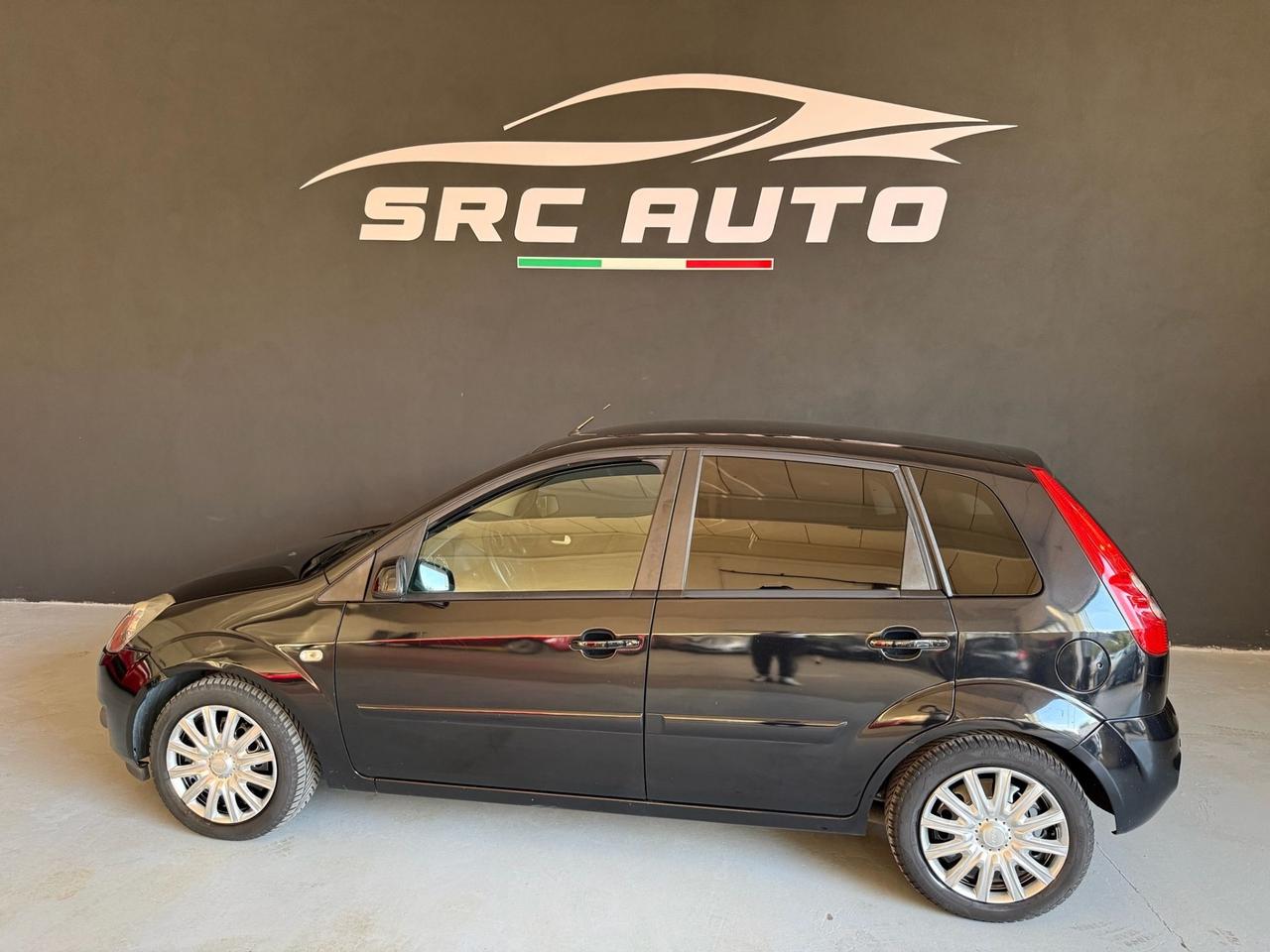 Ford Fiesta 1.4 TDCi 5p. Ghia