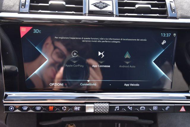 DS AUTOMOBILES DS 7 Crossback E-Tense Performance Line
