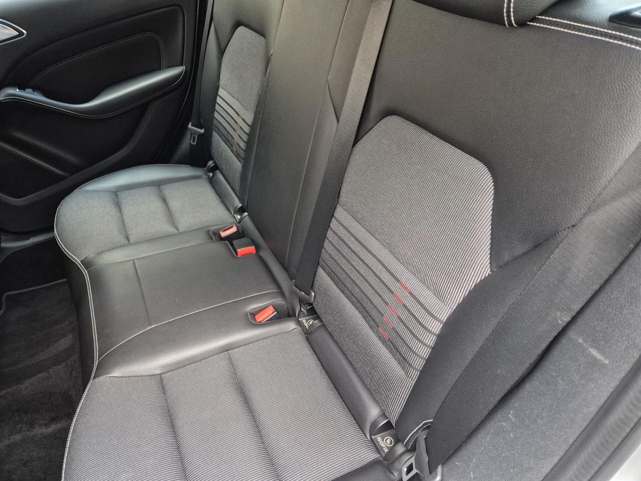 Mercedes-benz B 180 d Automatic Premium