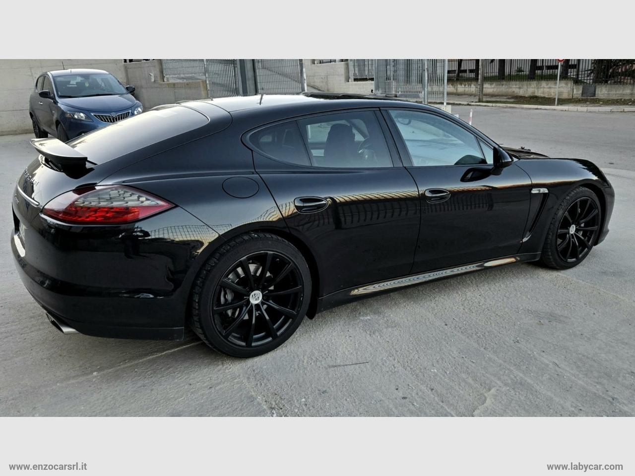 PORSCHE Panamera 3.0 Diesel Platinum Edition ALL BLACK